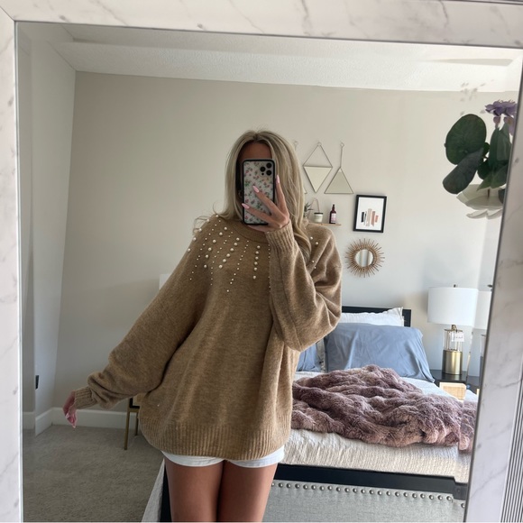 H&M Tan Pearl Sweater - Picture 8 of 9